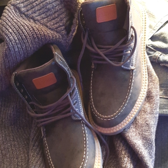 Soft leather gray boots. Men size 8.5 - 9. Casual street hiking biker unisex New - Picture 9 of 10